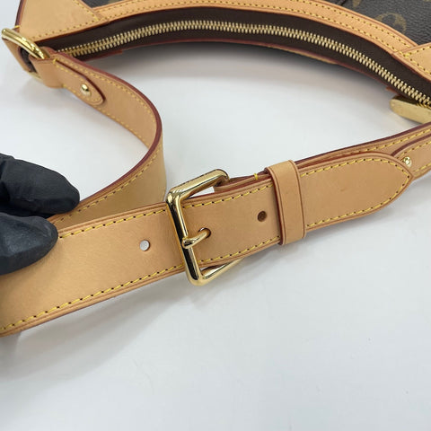LOUIS VUITTON Thames PM Shoulder Bag Brown WS30172
