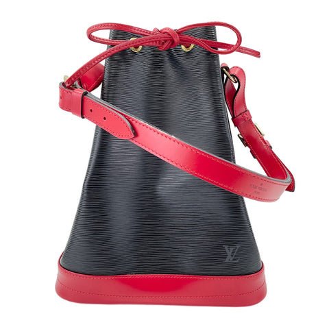 LOUIS VUITTON Noe Shoulder Bag black WS30189