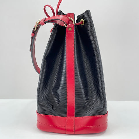 LOUIS VUITTON Noe Shoulder Bag black WS30189