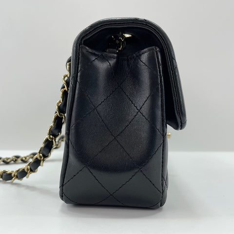 CHANEL Mini Matelassé 20 Shoulder Bag black WS30192