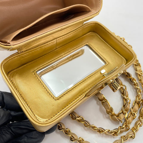 CHANEL Matrasse Shoulder Bag gold WS30230