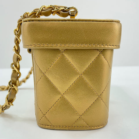 CHANEL Lambskin Matrasse Shoulder Bag gold WS30230