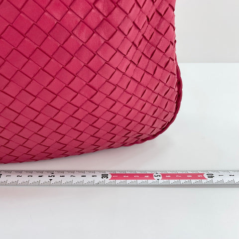 BOTTEGAVENETA INTRECCIATO Shoulder Bag Red WS30236