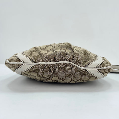 GUCCI Abby Shoulder Bag beige WS30240