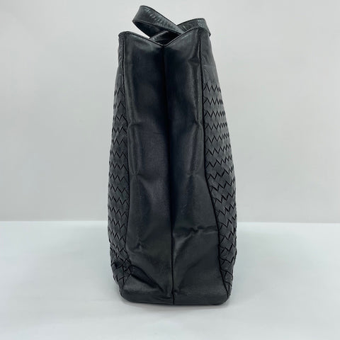 BOTTEGAVENETA INTRECCIATO Handbag black WS30245