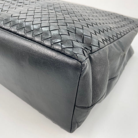 BOTTEGAVENETA INTRECCIATO Handbag black WS30245