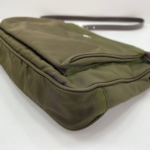 PRADA Shoulder Bag green WS30270