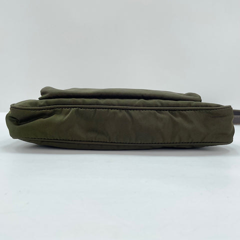 PRADA Shoulder Bag green WS30270