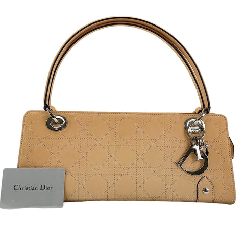 Christian Dior Lady Christian Dior Horizontal length type Shoulder Bag beige WS30277
