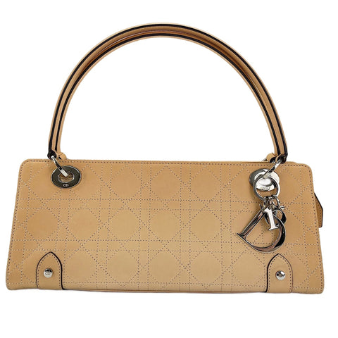 Christian Dior Lady Christian Dior Horizontal length type Shoulder Bag beige WS30277