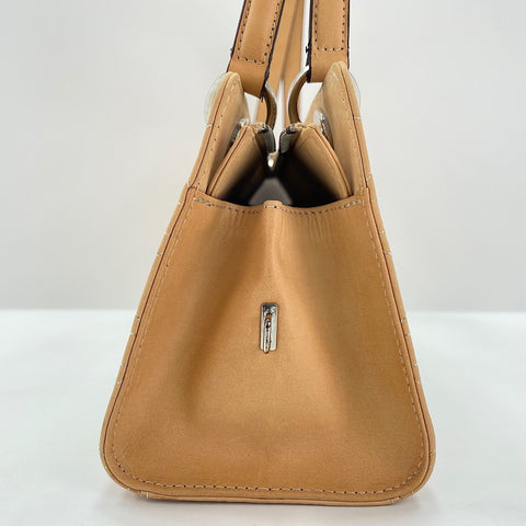 Christian Dior Lady Christian Dior Horizontal length type Shoulder Bag beige WS30277