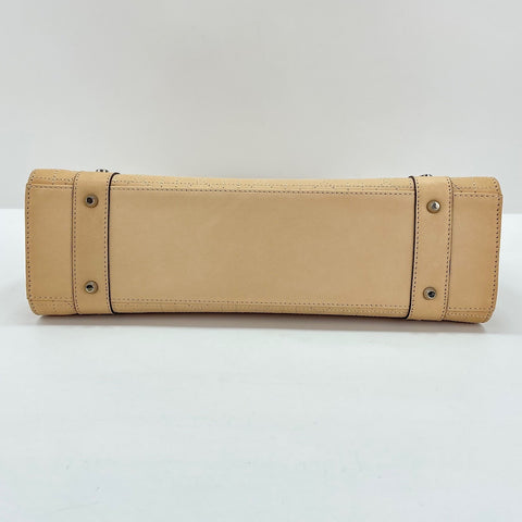 Christian Dior Lady Christian Dior Horizontal length type Shoulder Bag beige WS30277