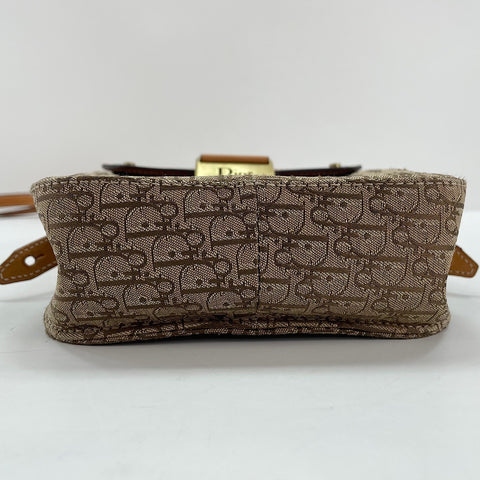 Christian Dior Trotter Shoulder Bag beige WS30279