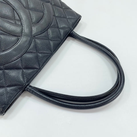 CHANEL Caviar Skin Replica Tote Tote Bag black WS30296