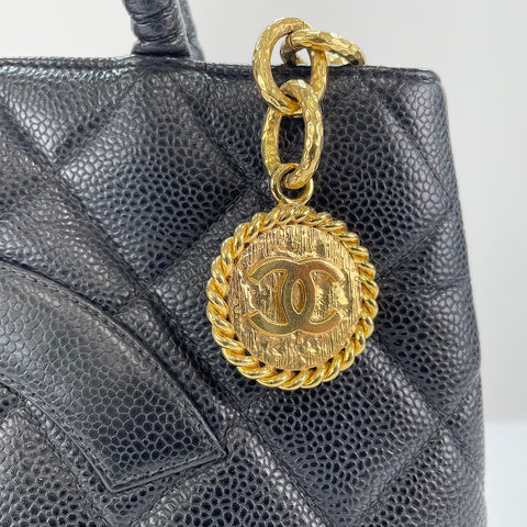 CHANEL Caviar Skin Replica Tote Tote Bag black WS30296