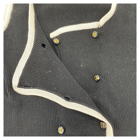 CHANEL COCO Button 40 Tank top black WS30304