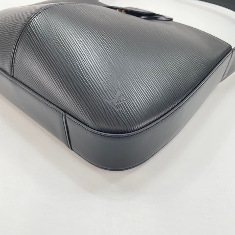LOUIS VUITTON Reverie Shoulder Bag black WS30329