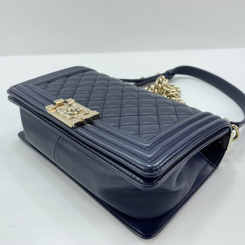 CHANEL Boy Chanel Medium Shoulder Bag Navy WS30339