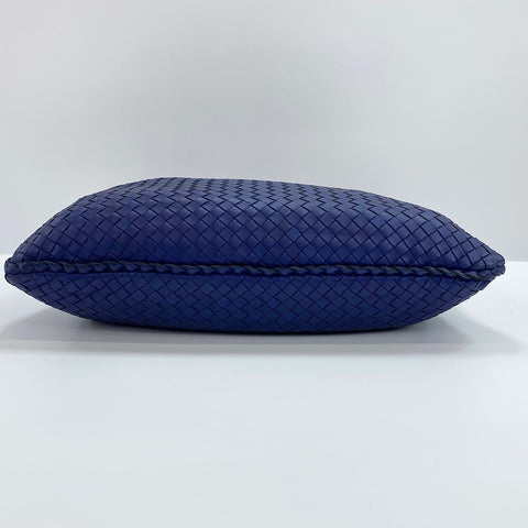 BOTTEGAVENETA INTRECCIATO Handbag Navy WS30353