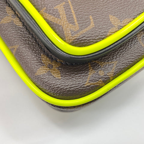 LOUIS VUITTON Christopher Wearable Wallet Shoulder Bag yellow WS30358