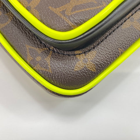 LOUIS VUITTON Christopher Wearable Wallet Shoulder Bag yellow WS30358