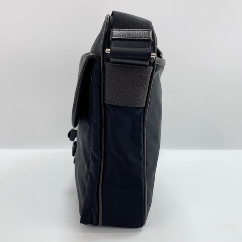 PRADA Shoulder Bag black WS30372