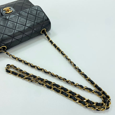 CHANEL Matelass Shoulder Bag black WS30384