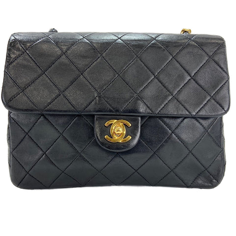 CHANEL Matelass Shoulder Bag black WS30384