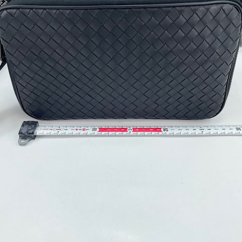 BOTTEGAVENETA INTRECCIATO Shoulder Bag black WS30388
