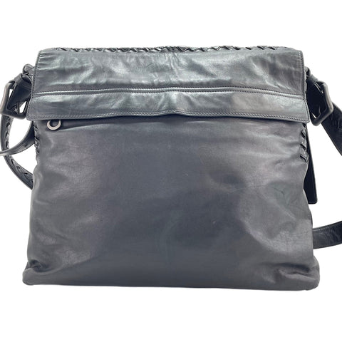 BOTTEGAVENETA Croco embossed Messenger bag black WS30390