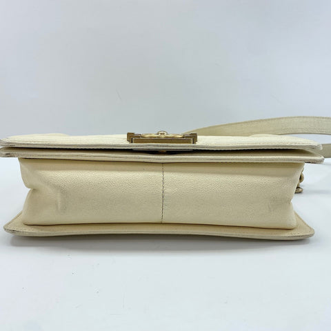 CHANEL Boy Chanel Medium Shoulder Bag white WS30407