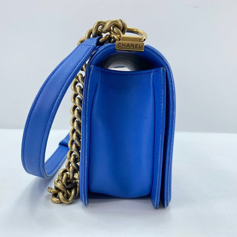 CHANEL Boy Chanel Medium Shoulder Bag blue WS30412