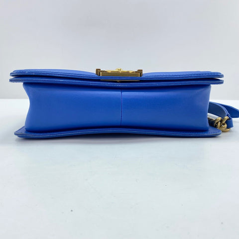 CHANEL Boy Chanel Medium Shoulder Bag blue WS30412