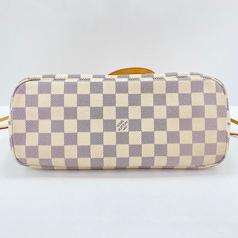 LOUIS VUITTON Neverfull PM Tote Bag white WS30420