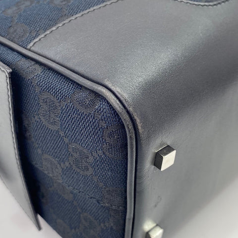 GUCCI Handbag Navy WS30423