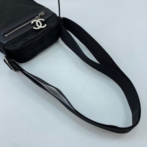 CHANEL New Travel Line Shoulder Bag black WS30436