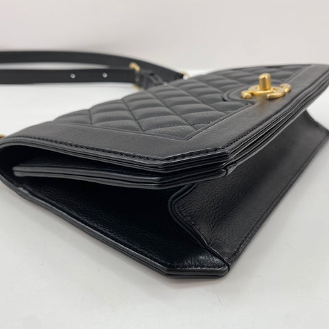 CHANEL Matelass 25 Shoulder Bag black WS30438