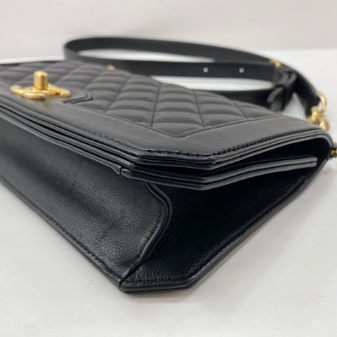 CHANEL Matelass 25 Shoulder Bag black WS30438