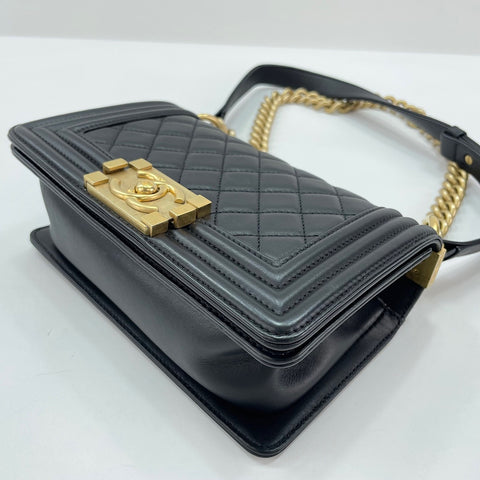 CHANEL Boy Chanel Shoulder Bag black WS30472