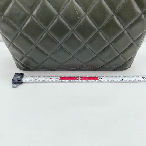 CHANEL Shoulder Bag khaki WS30503