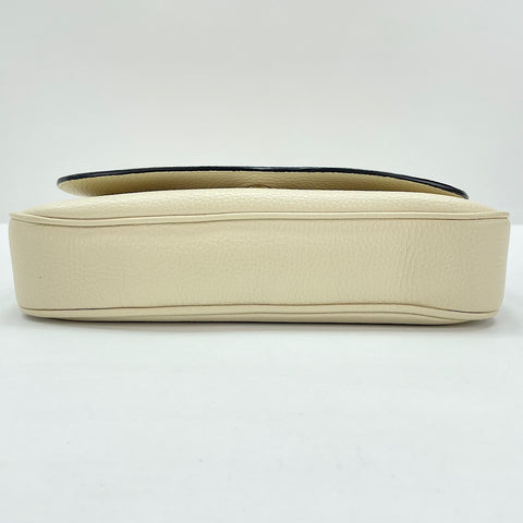 GUCCI Soho Shoulder Bag white WS30511
