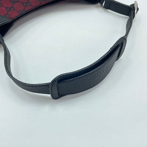 GUCCI Shoulder Bag Red WS30530