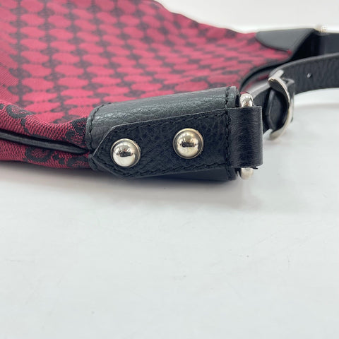 GUCCI Shoulder Bag Red WS30530