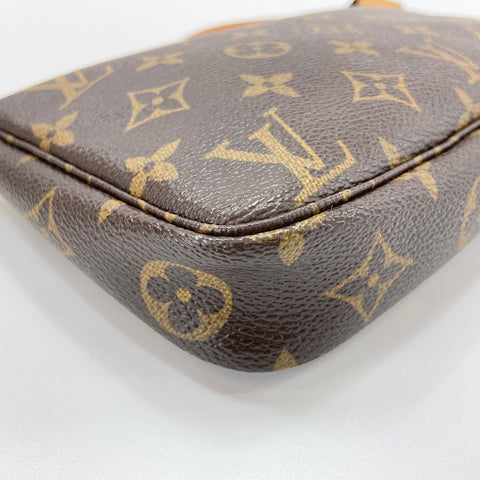 LOUIS VUITTON Pouches and Accessories Handbag Brown WS30598