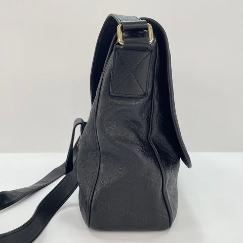 GUCCI Guccissima Shoulder Bag black WS30621