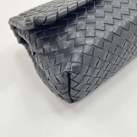 BOTTEGAVENETA INTRECCIATO Shoulder Bag black WS30625