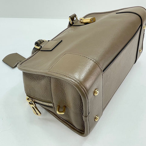 LOEWE Amazona 28 Handbag Brown WS30635