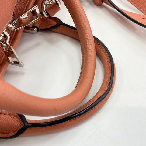 LOEWE Amazona 28 Handbag pink WS30637