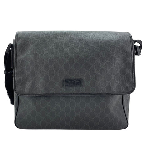 GUCCI Messenger bag black WS30640