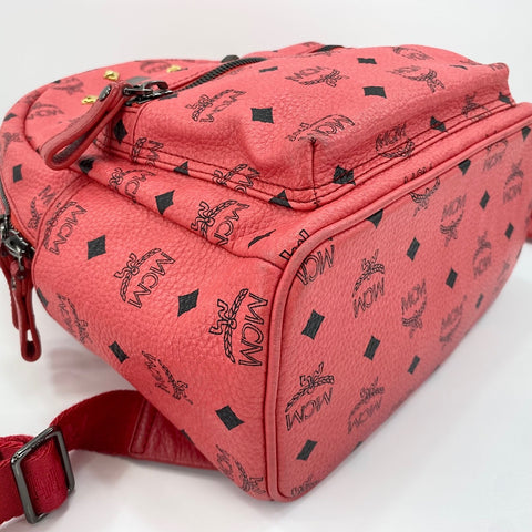 MCM Stark Small Studs Backpack Â· Daypack pink WS30643